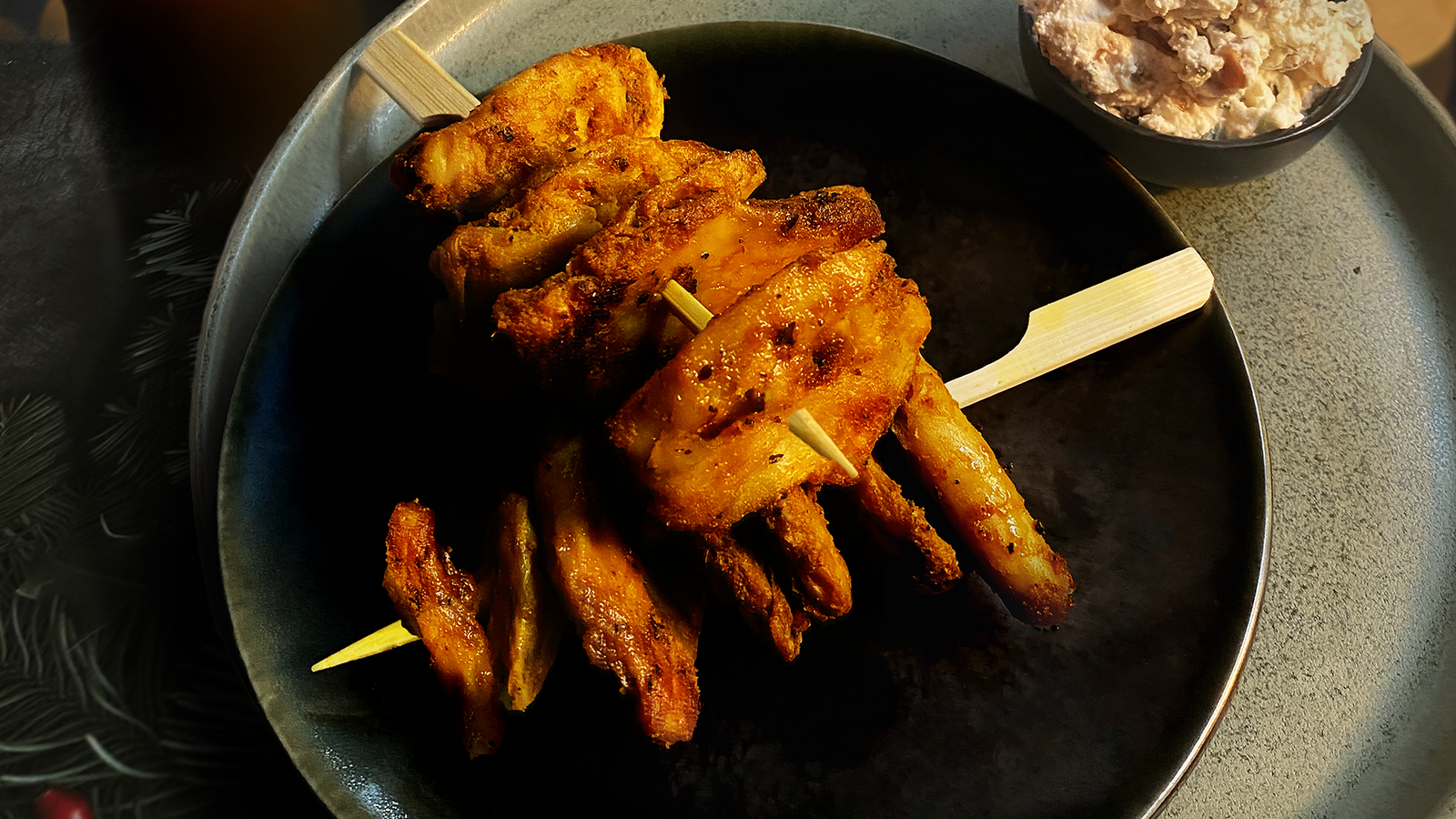 Assiette d'aiguillettes à la thaïlandaise et leur sauce crémeuse